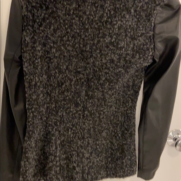 Bailey 44 Boucle Knit Jacket Leather Sleeve Small - Picture 2 of 5